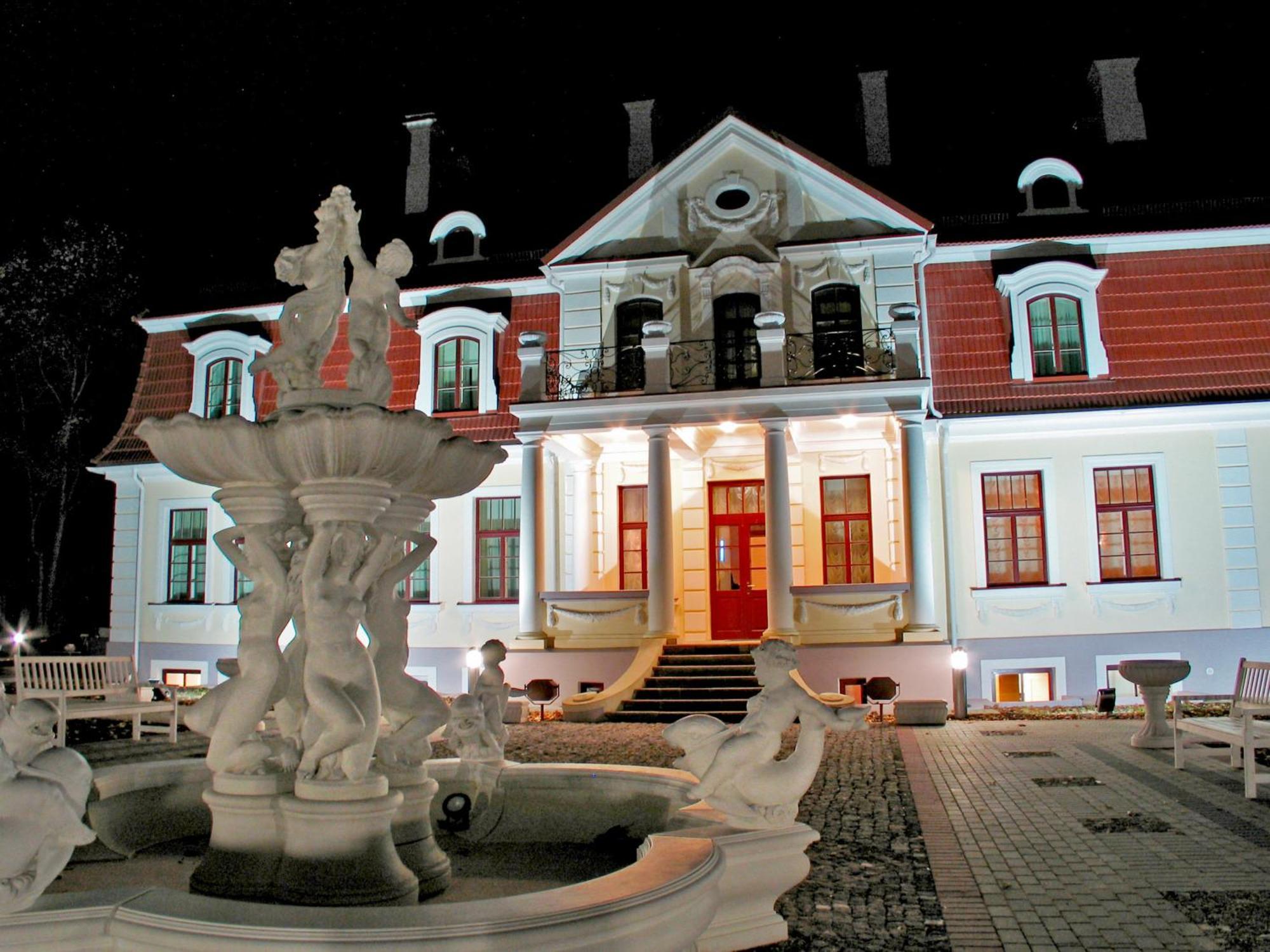Hotel Sventes Muiza Exteriér fotografie